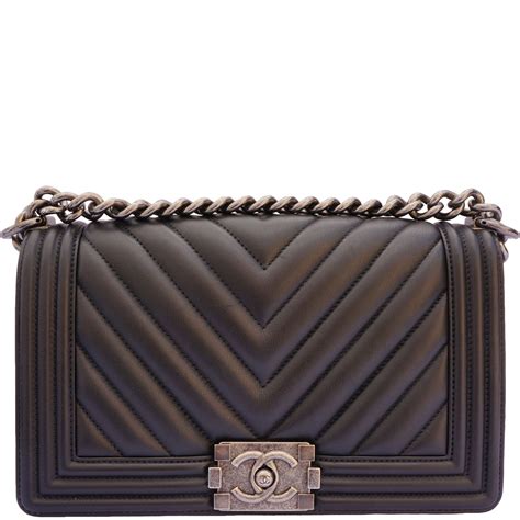 chanel le boy chevron|chanel boy different sizes.